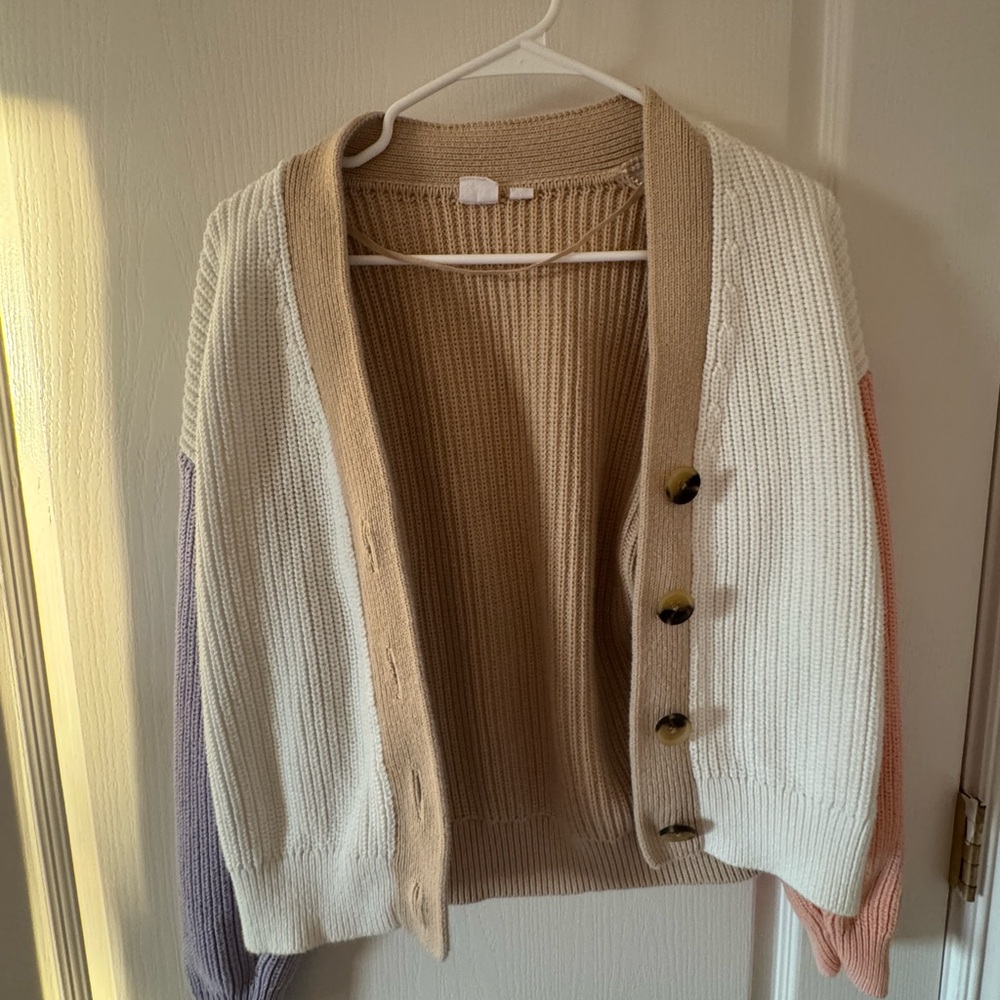 NWT GAP - Shaker Stitch V Neck Cardigan - Colorblock - Medium